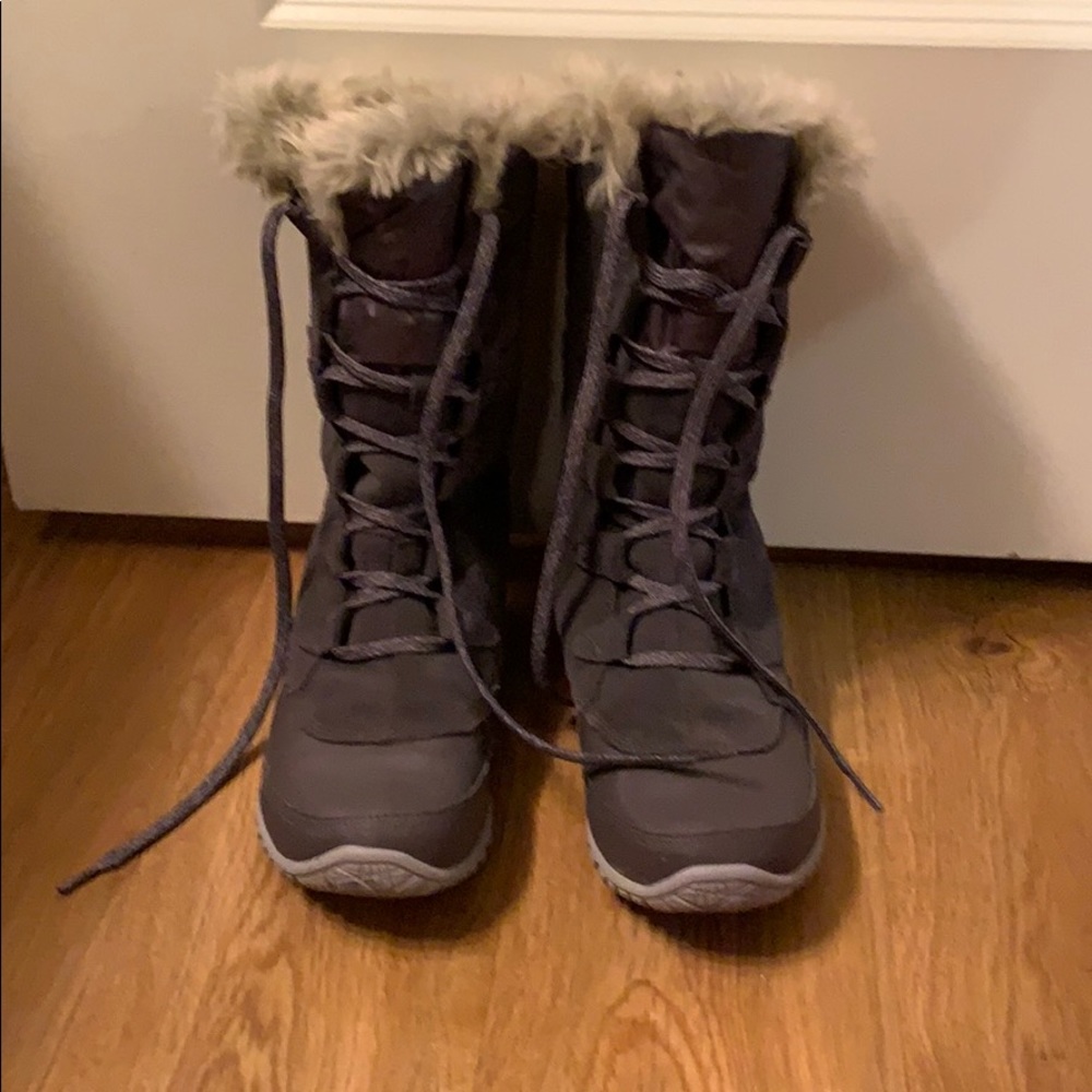 North Face Women’s Snow Boot,size 9
